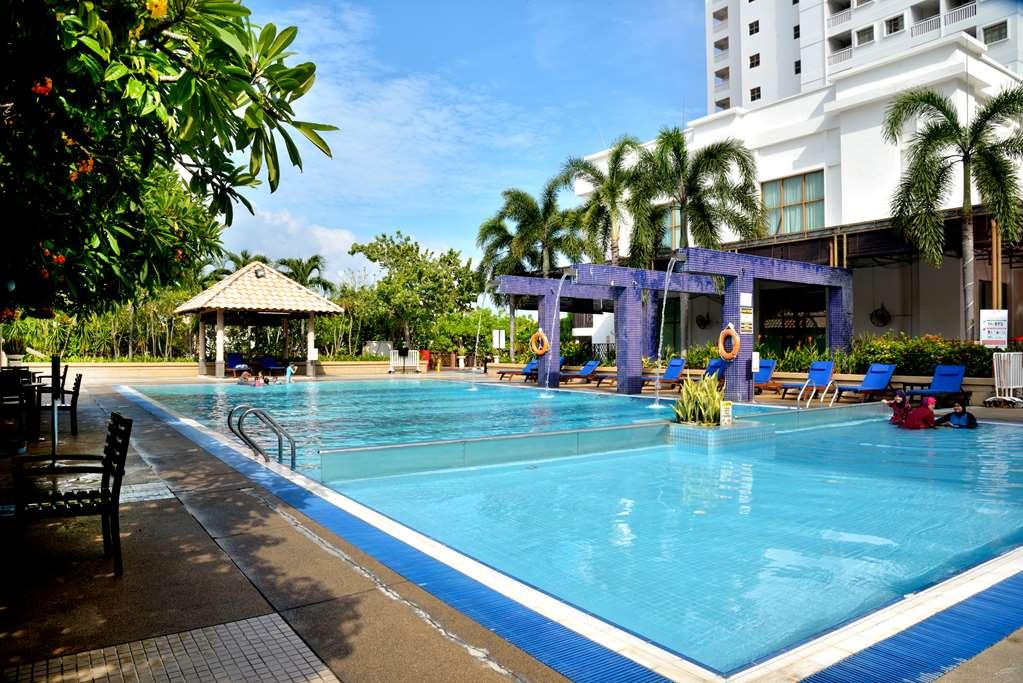 Lexis Port Dickson Hotel Exterior foto