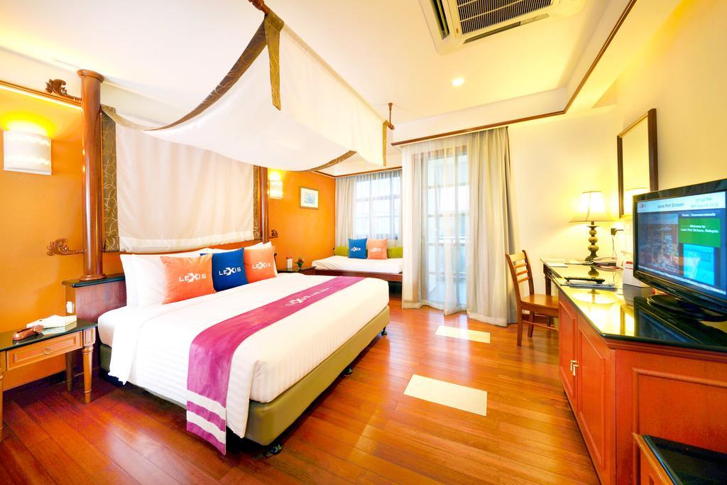 Lexis Port Dickson Hotel Exterior foto